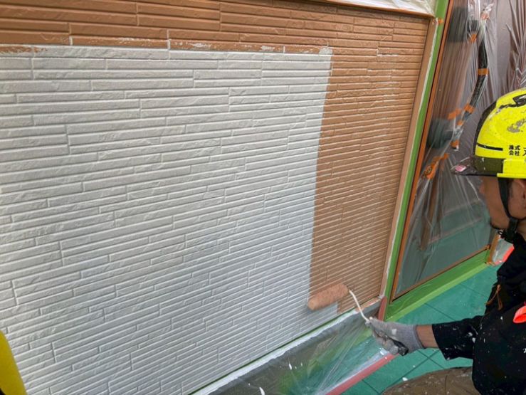 外壁塗装工事中 外壁塗装工事中