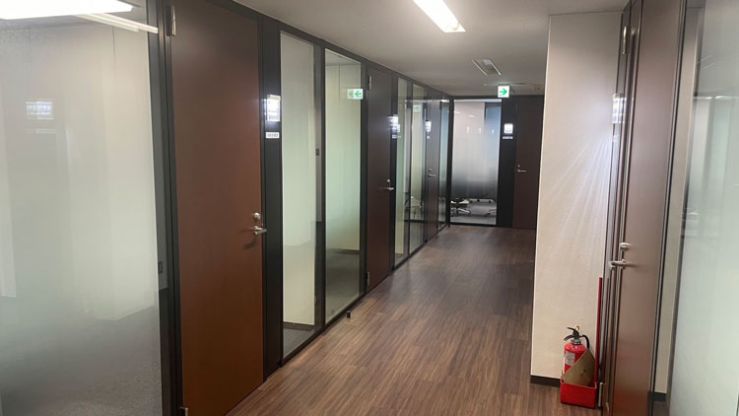 会議室　パーテーション工事