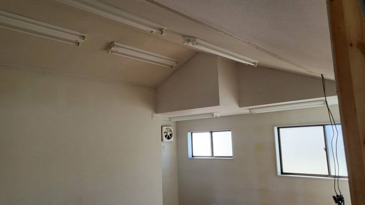 事務所改修工事　工事前